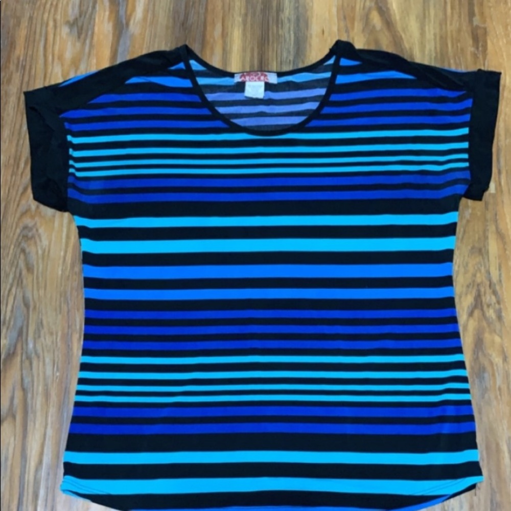 Juniors size small top.